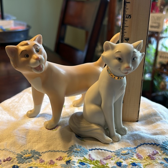 Lenox Disney Aristocats Disney Showcase Collection Duchess & Thomas OโMalley Vtg - Picture 9 of 11